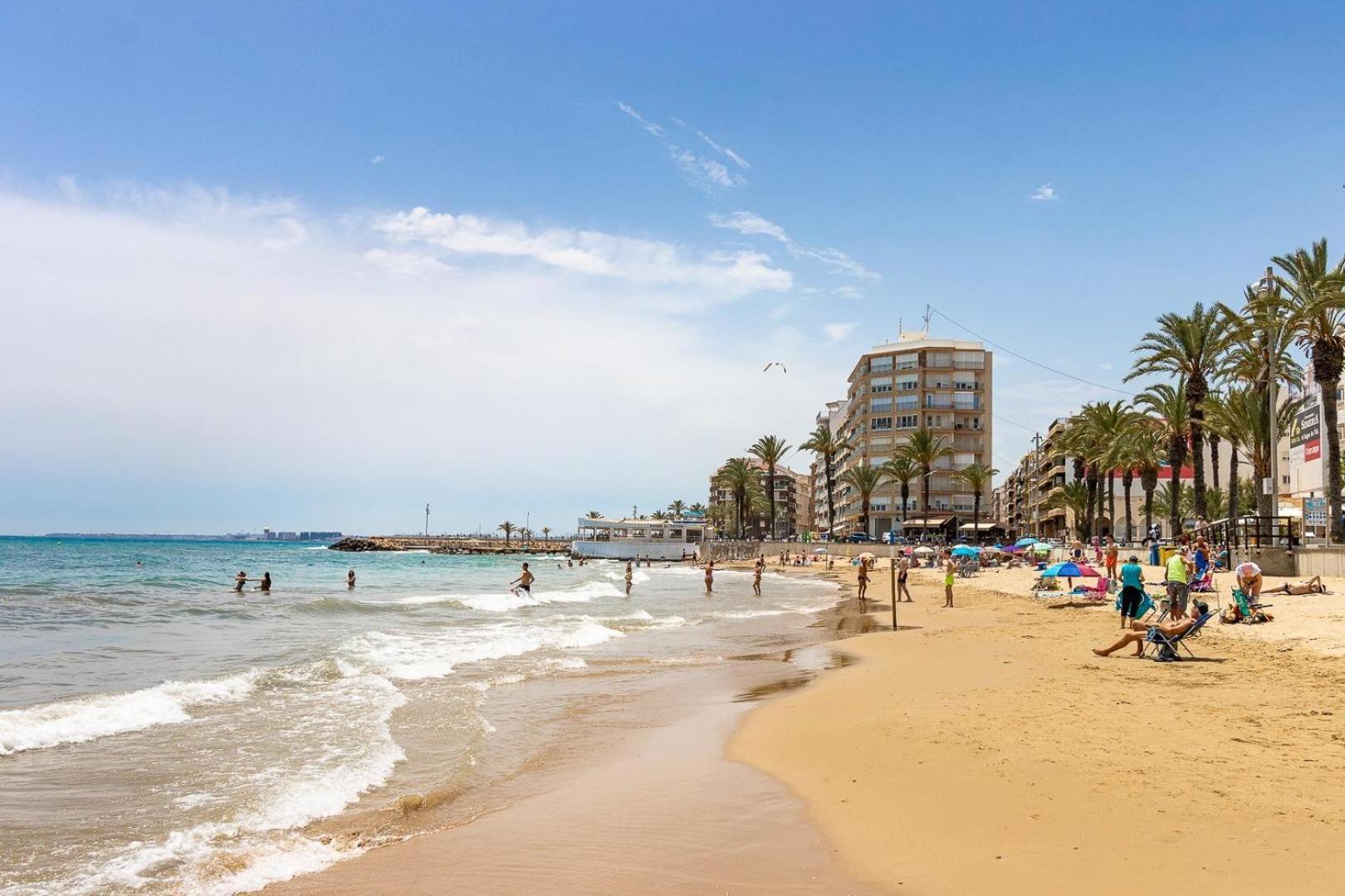 Beach House Torrevieja Exterior foto