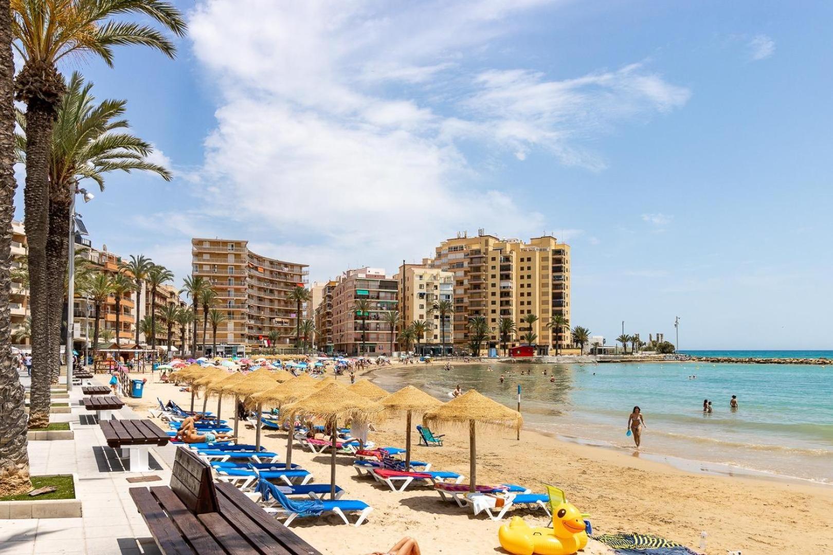 Beach House Torrevieja Exterior foto